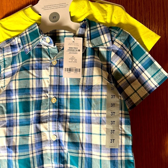 Three piece Toddler outfit from Carter’s - Picture 2 of 4